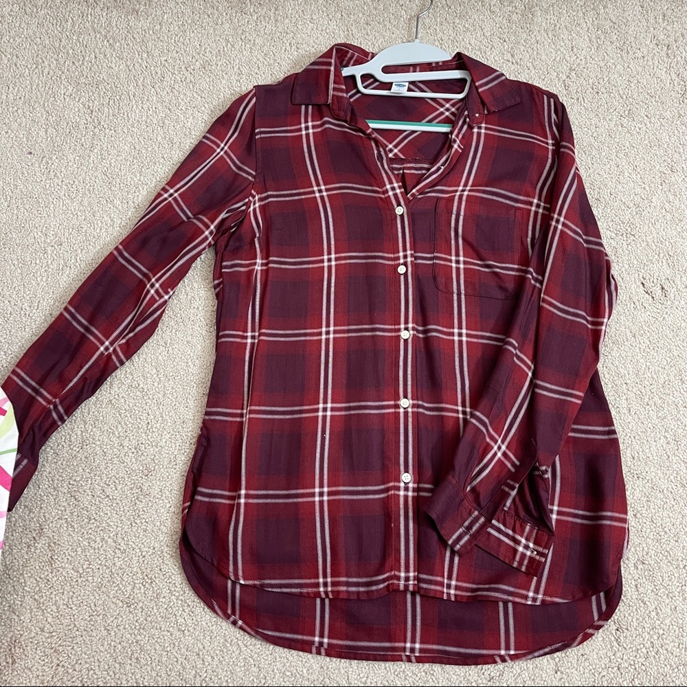Old navy button down shirt